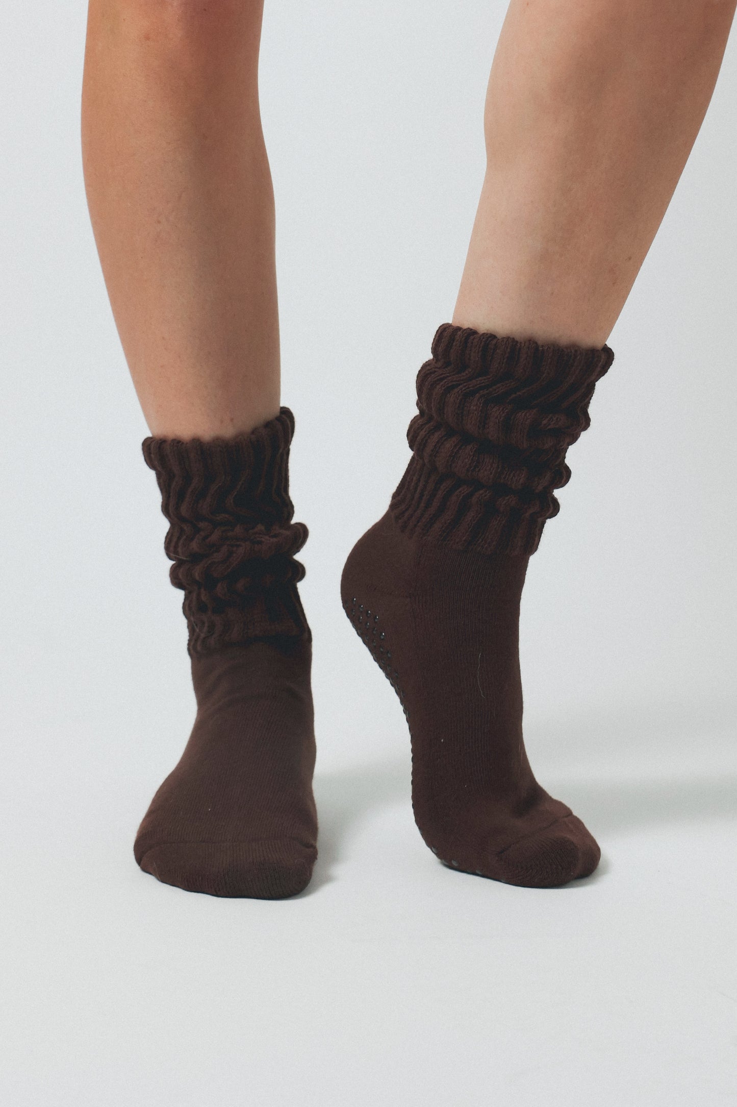 Slouch Grip Socks - Espresso